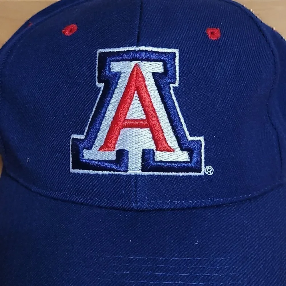 Vintage Arizona Wildcats 7 1/4 Fitted Hat Cap Blue Red White Zephyr